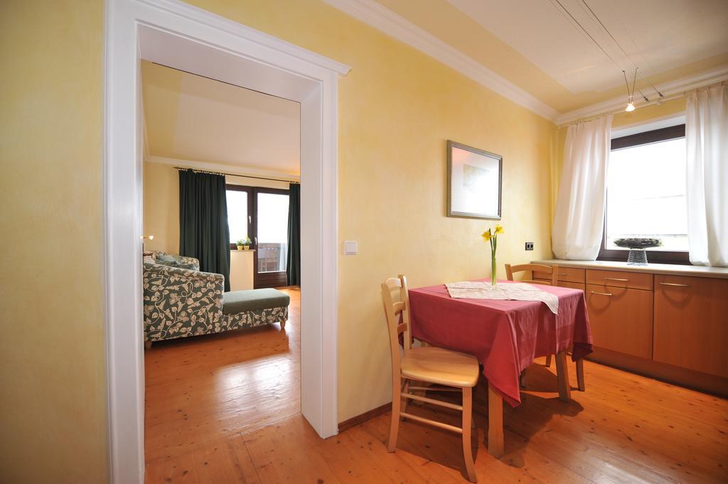 Apparthotel Restaurant Steiners Eben Im Pongau Δωμάτιο φωτογραφία